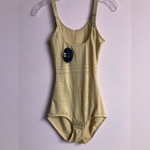 Joyshaper Women’s Tummy Control Open Bust Shapewear, Small, Beige, NWT